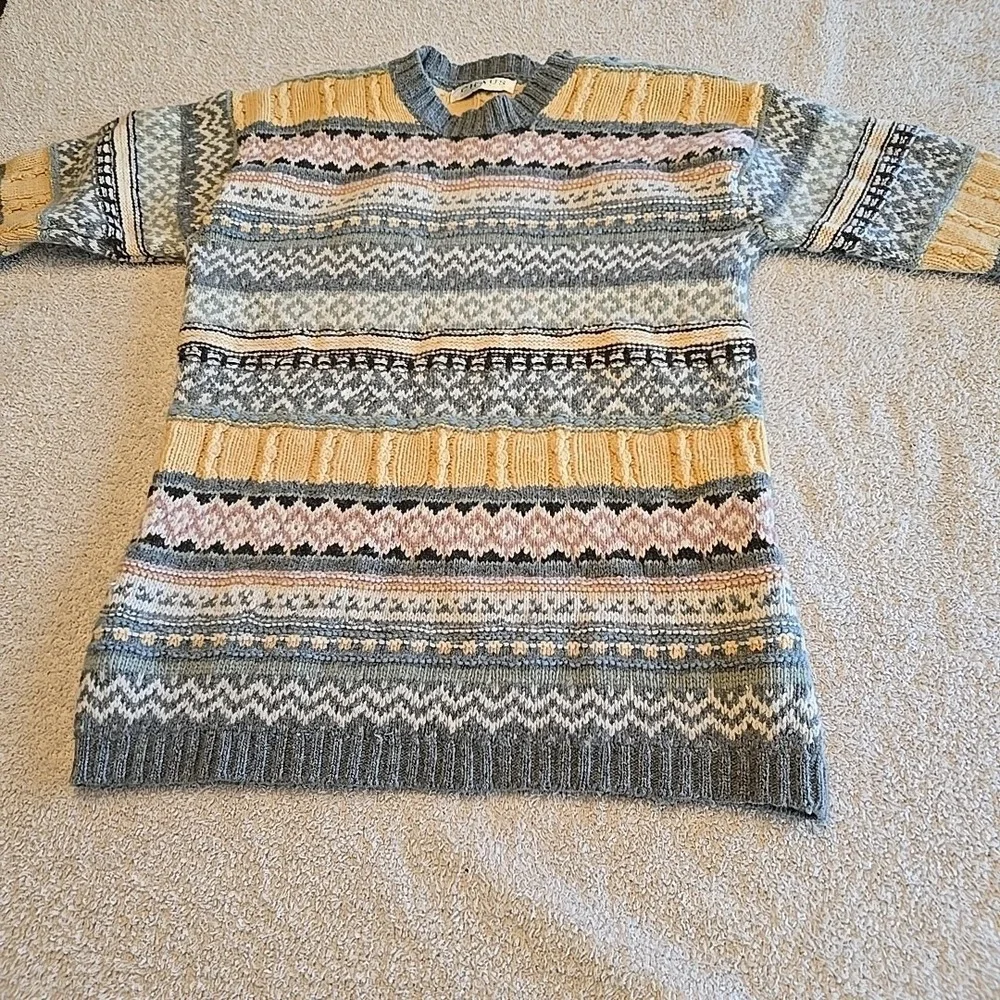 CHAUS Sport Womens S 100% Lambswool Pink Gray Yellow Stripe‎ Pullover Sweater